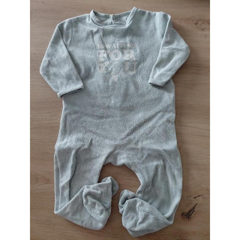 Dors bien vert Kiabi 18m TAILLE 18m 