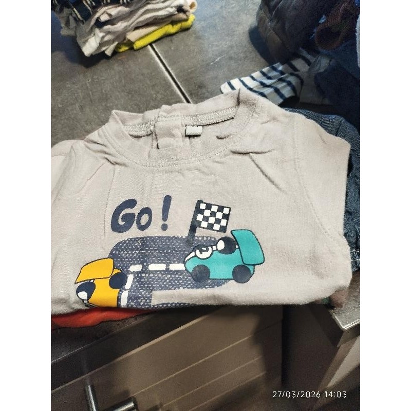 Ensemble gris pantalon  TAILLE 18m