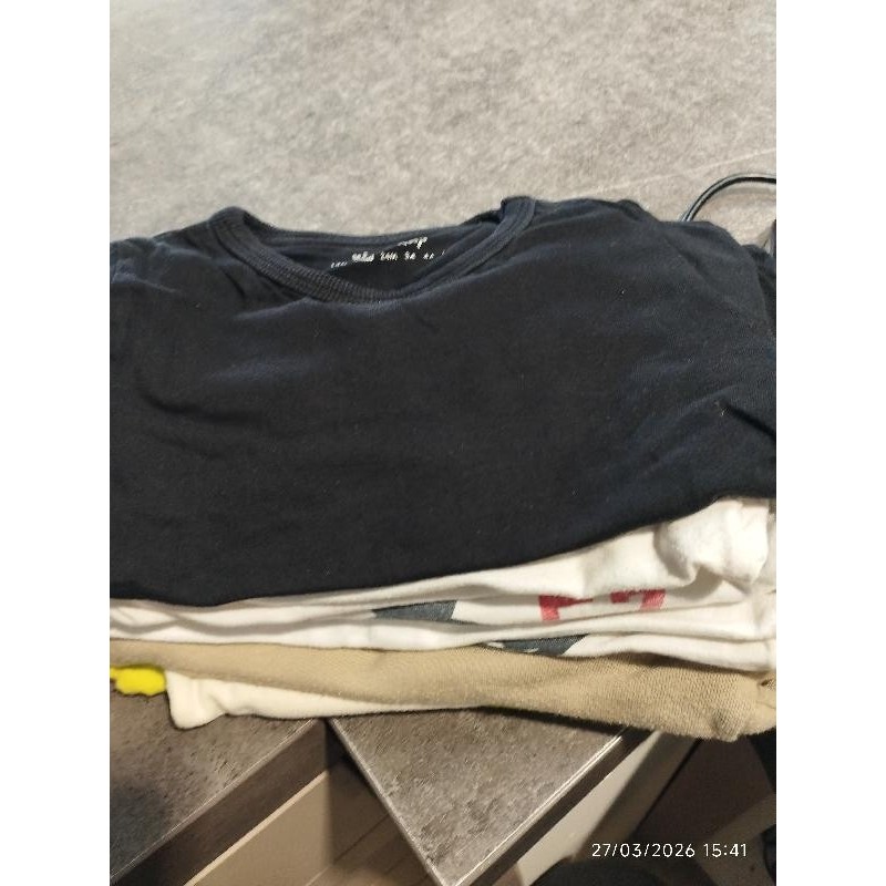 Tshirt ml noir kid TAILLE 18m