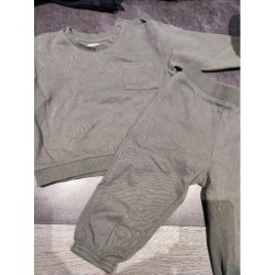 Ensemble kaki 24 mois...