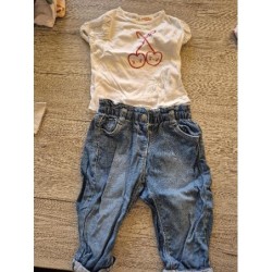 Ensemble jeans tee-shirt...