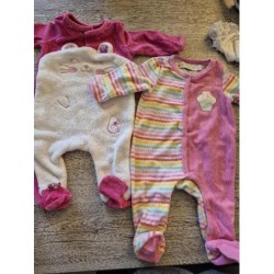 Lot pyjama rose  TAILLE 3mois