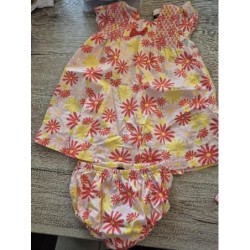 Robe fleurs avec culotte...