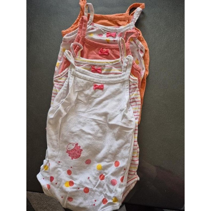 Lot 5 body été bretelle TAILLE 18mois