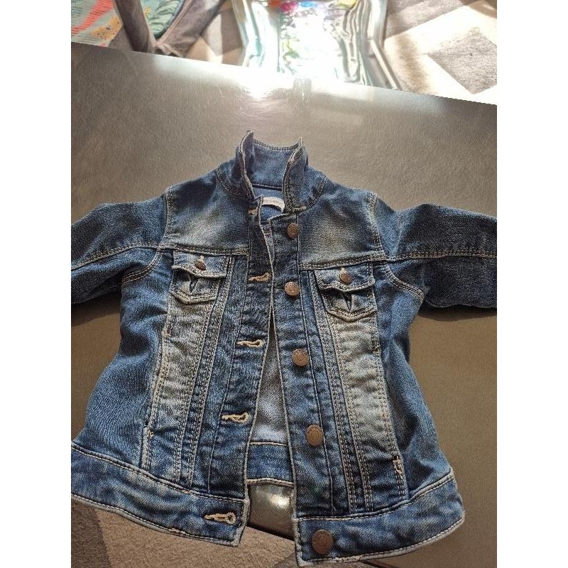 Veste en jeans  TAILLE 3ans 