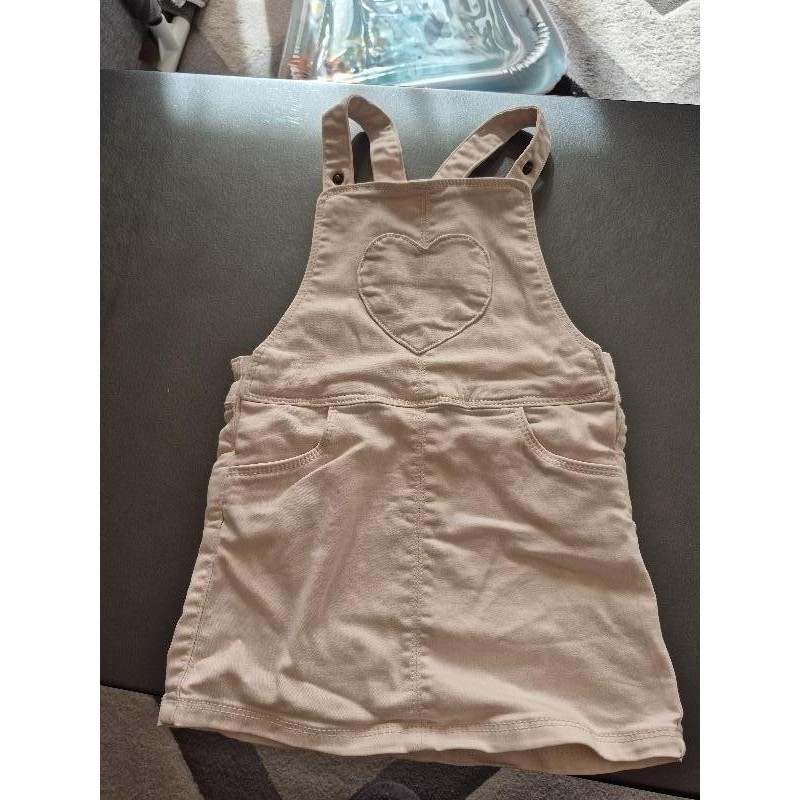 Salopette rose coeur TAILLE 3ans