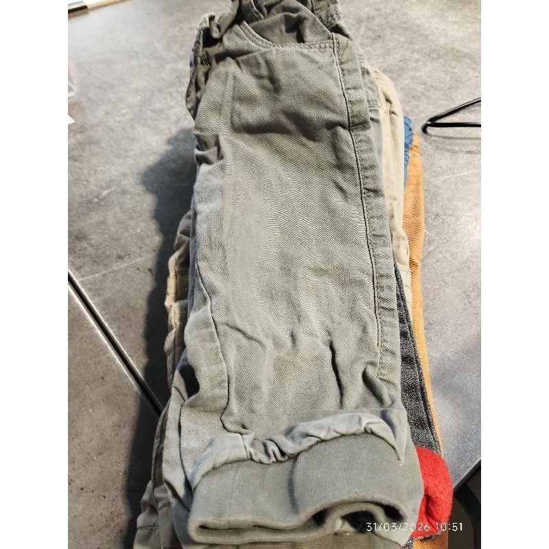 Pantalon tao vert TAILLE 18m