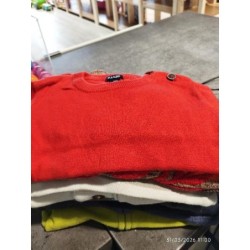 Pull rouge kiabi TAILLE 18m