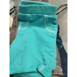 Short bleu coton TAILLE 12...