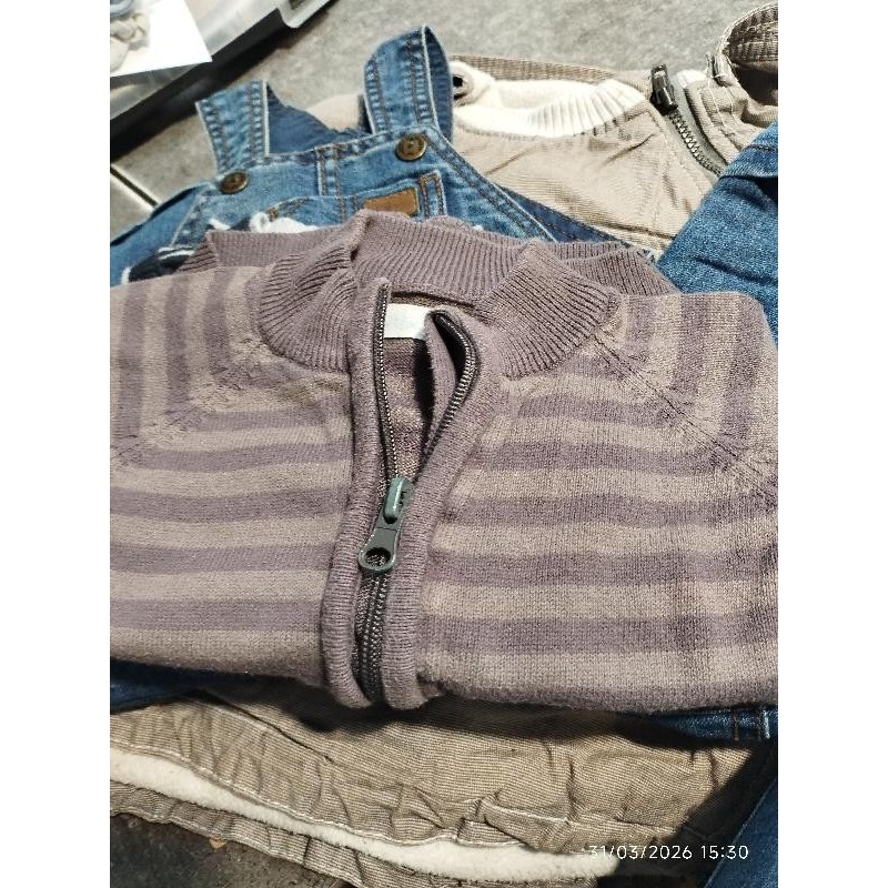 Gilet rayé bebereve TAILLE 12 mois