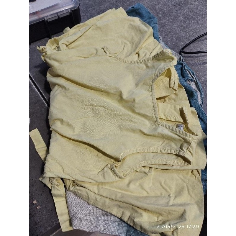 Robe gfk jaune TAILLE 5 a