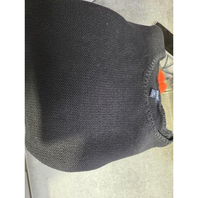 Pull noir TAILLE 12 ans