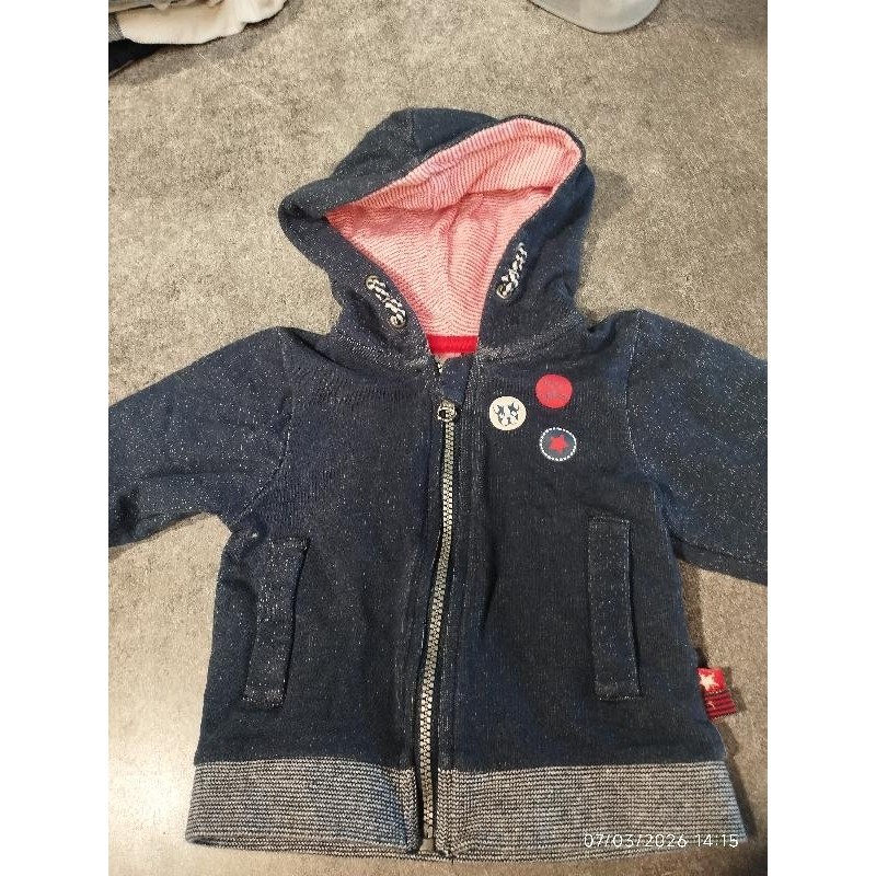 Sweet à capuche 3 pommes bleu TAILLE 3 mois