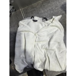 Gilet court blanc TAILLE 12...