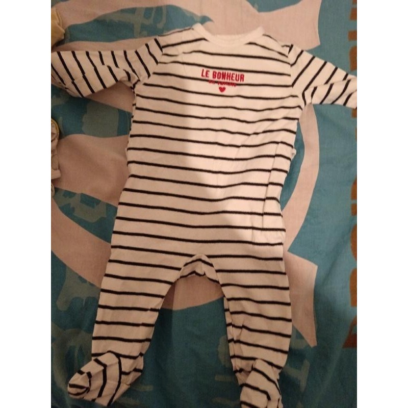Pyjama 1 mois  TAILLE 1 mois 