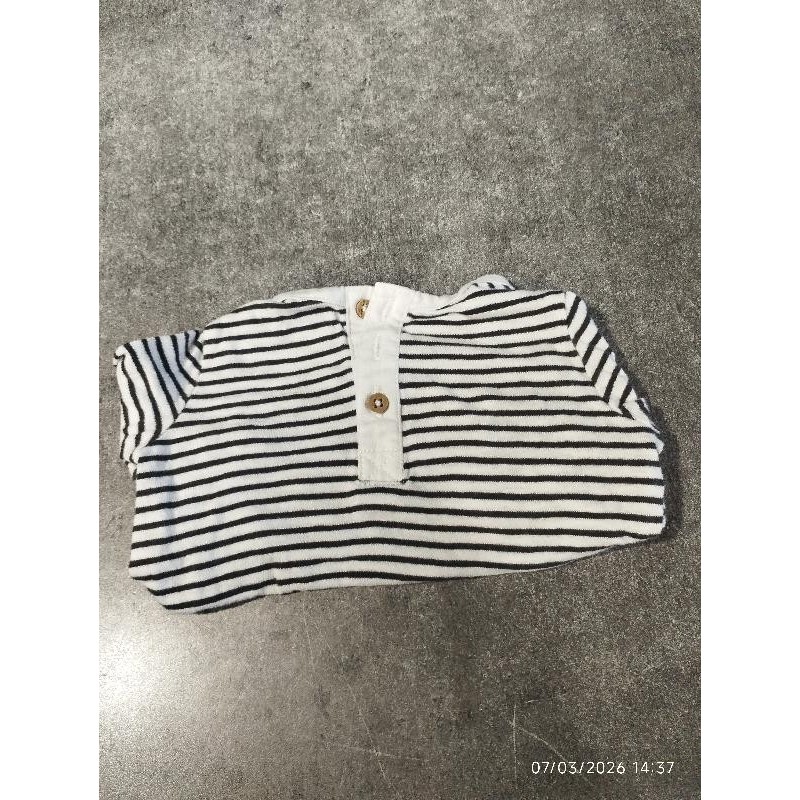 T shirt ml rayée  TAILLE 3 mois