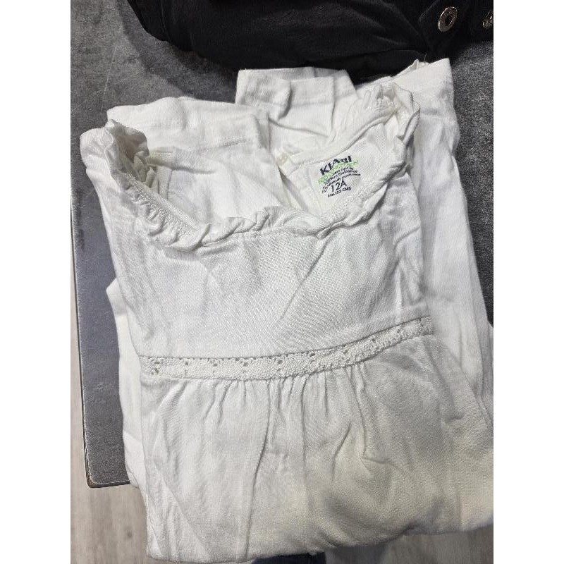 Tee-shirt blanc manche longue TAILLE 12 ans