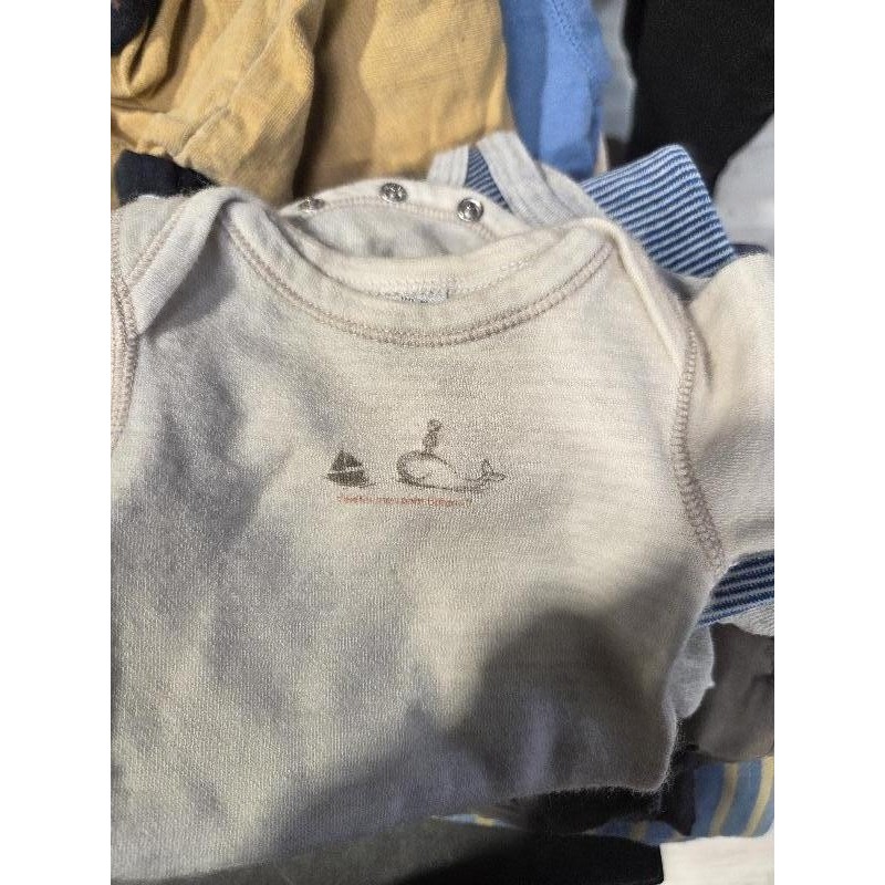 Boddy ecru manche longue TAILLE 3 mois