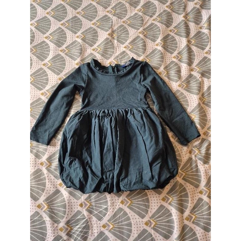 Robe verte okaidi  TAILLE 3 ans