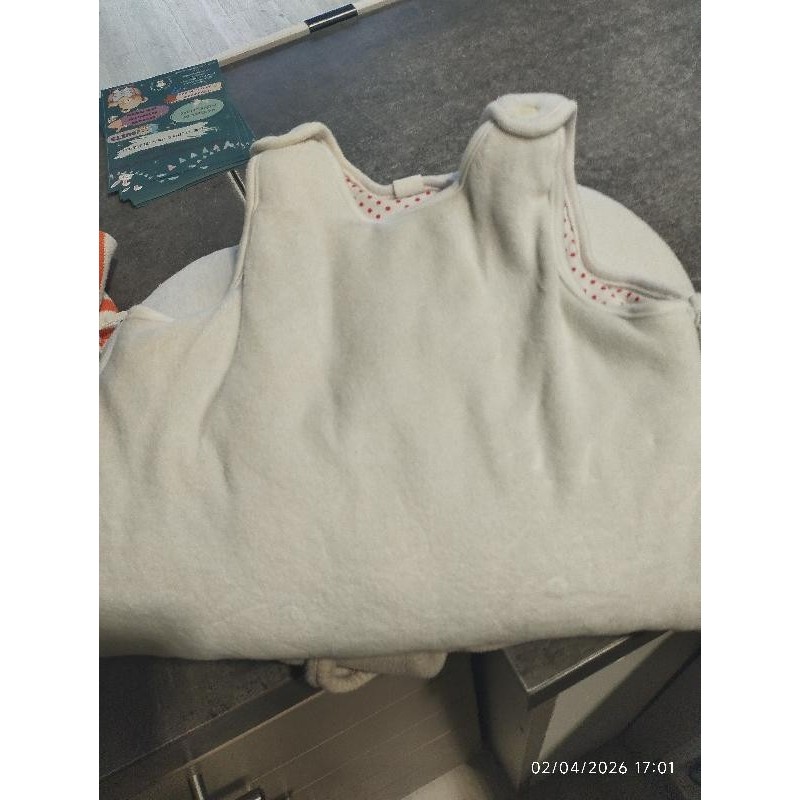 Gigoteuse blanche TAILLE 0-6 mois