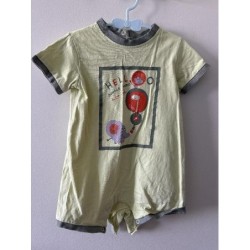 Barboteuse verte taille...