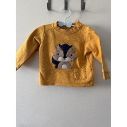 Pull jaune  TAILLE 18 mois 