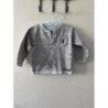 Pull gris et blanc rayure  TAILLE 18 mois 