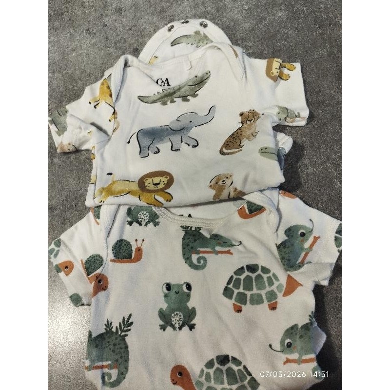 Lot 2 body mc elephant tortue TAILLE 3 mois