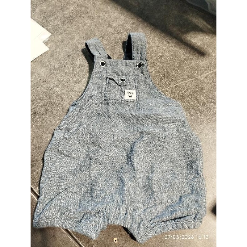 Salopette short kiabi bleu  TAILLE 3 mois