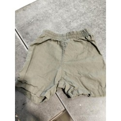 Short vert kaki TAILLE 3 mois