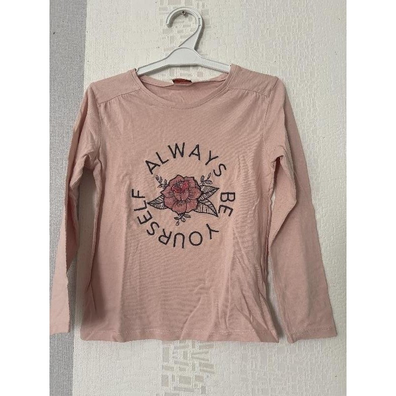 Tee shirt manches longues  TAILLE 6