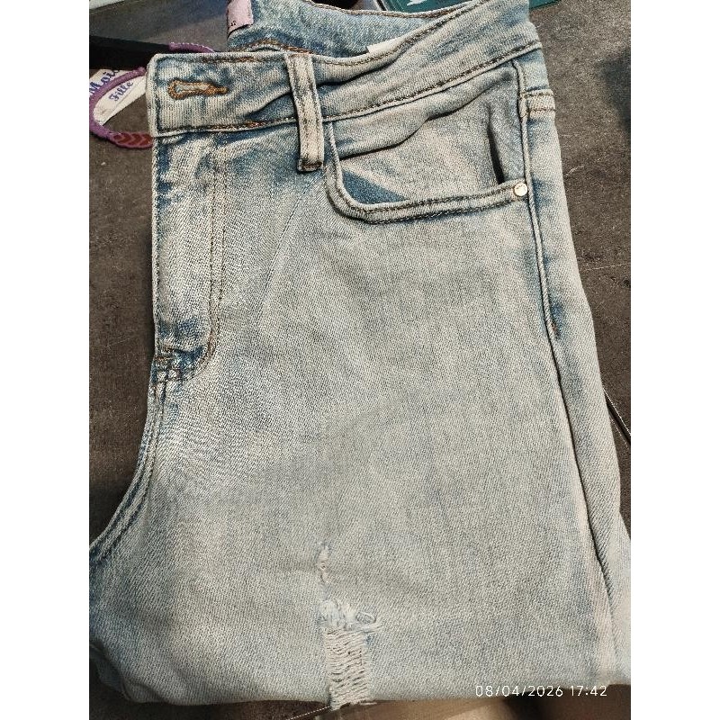 Jean's daysie TAILLE 42