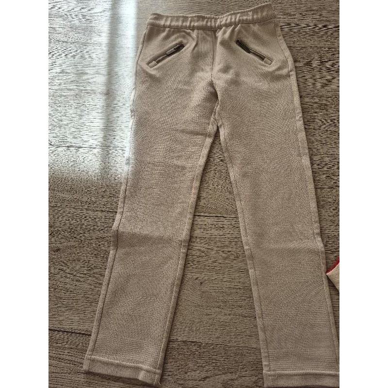 Pantalon beige TAILLE 6ans 
