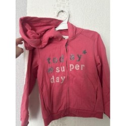 Veste zippe TAILLE 6