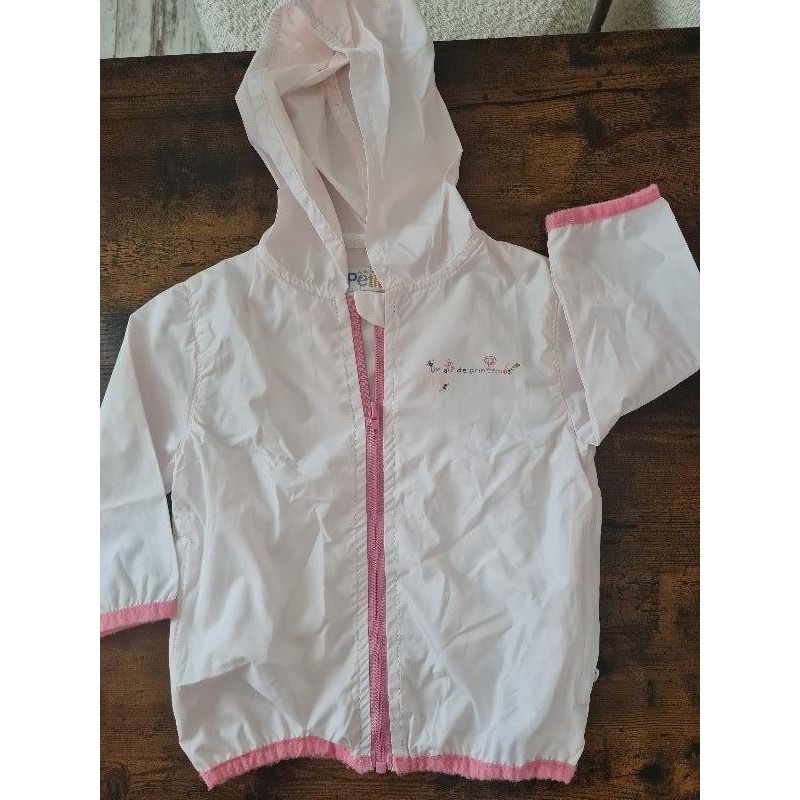 Imperméable rose TAILLE 6M