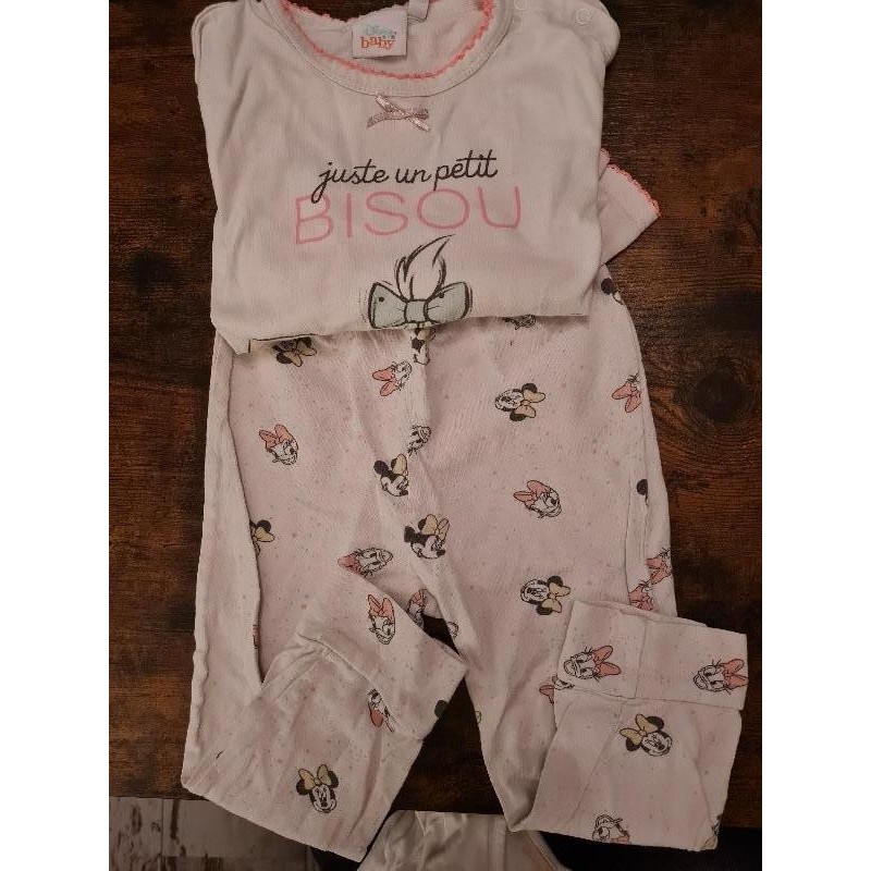 Pyjama disney TAILLE 3A