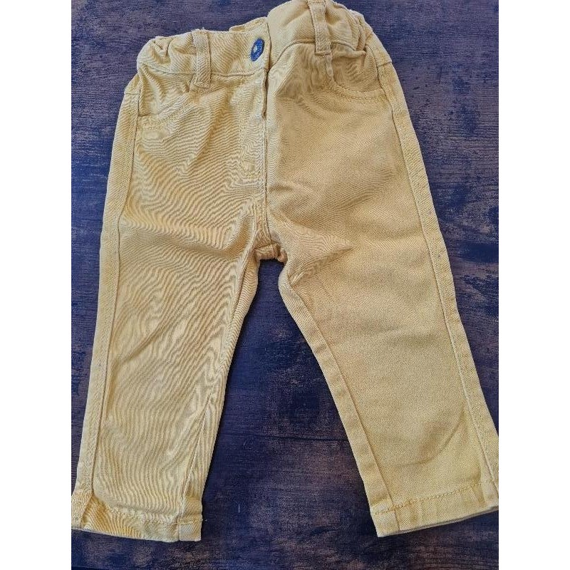 Pantalon jaune TAILLE 9M