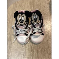 Chaussons bebe TAILLE 0/3 mois