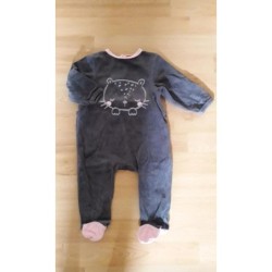 Pyjama gris TAILLE 9 mois 