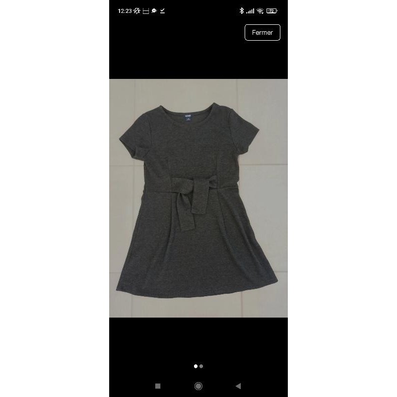 Robe grise TAILLE 8 ans