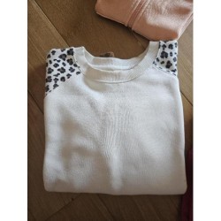 Sweat TAO léopard 14 ans...