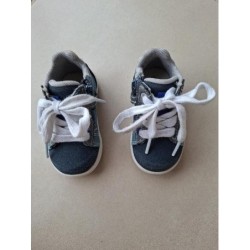 Chaussures bleues avec lacets TAILLE 19