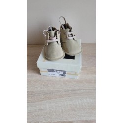 Chaussures Benetton...