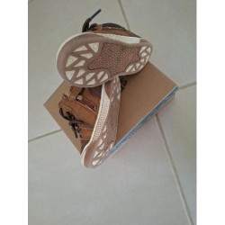 Chaussures marron  TAILLE 22