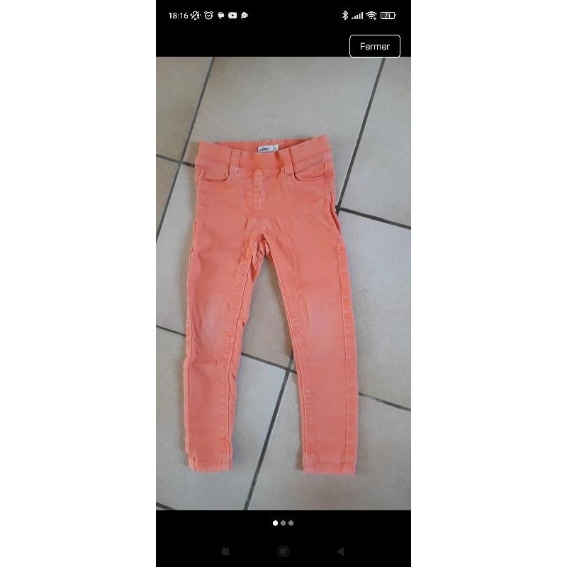 Pantalon orange TAILLE 4 ans