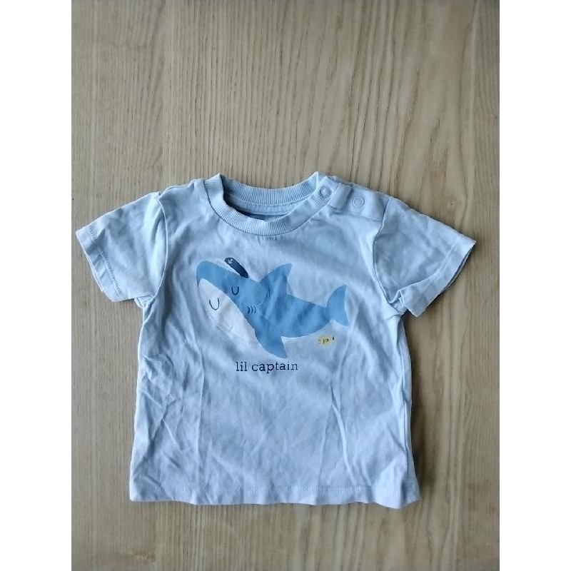 T-shirt bleu requin Tex 6 mois TAILLE 6 mois