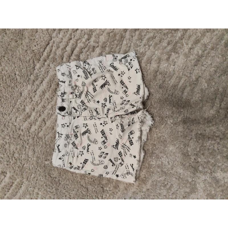 Short tape a l'oeil blanc ecritures TAILLE 5