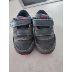 Basket Nike  TAILLE 22