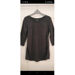 Tee-shirt gris à pois 3/4...