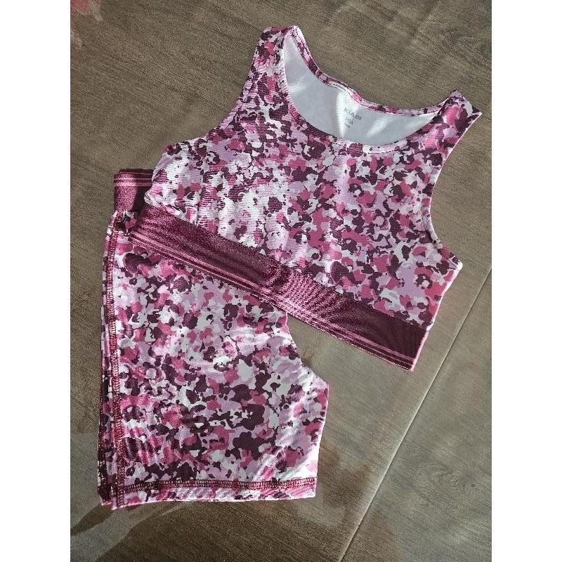 Ensemble sport Kiabi 10A TAILLE 10A